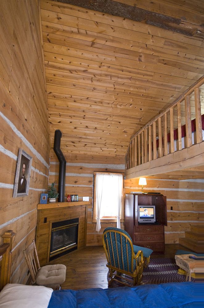 Galena Log Cabin Getaway Exterior photo